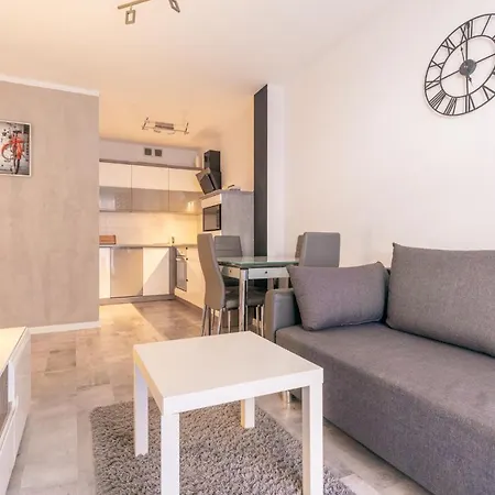 Rentplanet - Leśny Dom *