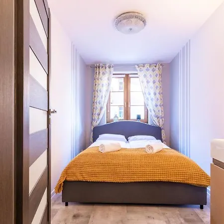 Rentplanet - Leśny Dom *