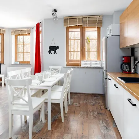 Rentplanet - Lesny Dom Apartament