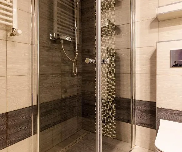 Rentplanet - Lesny Dom Apartmán